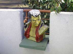 (a beautiful bust)
