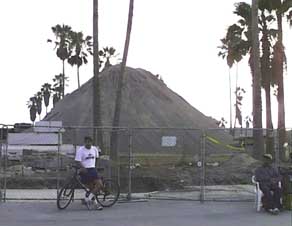 (a big pile of dirt)